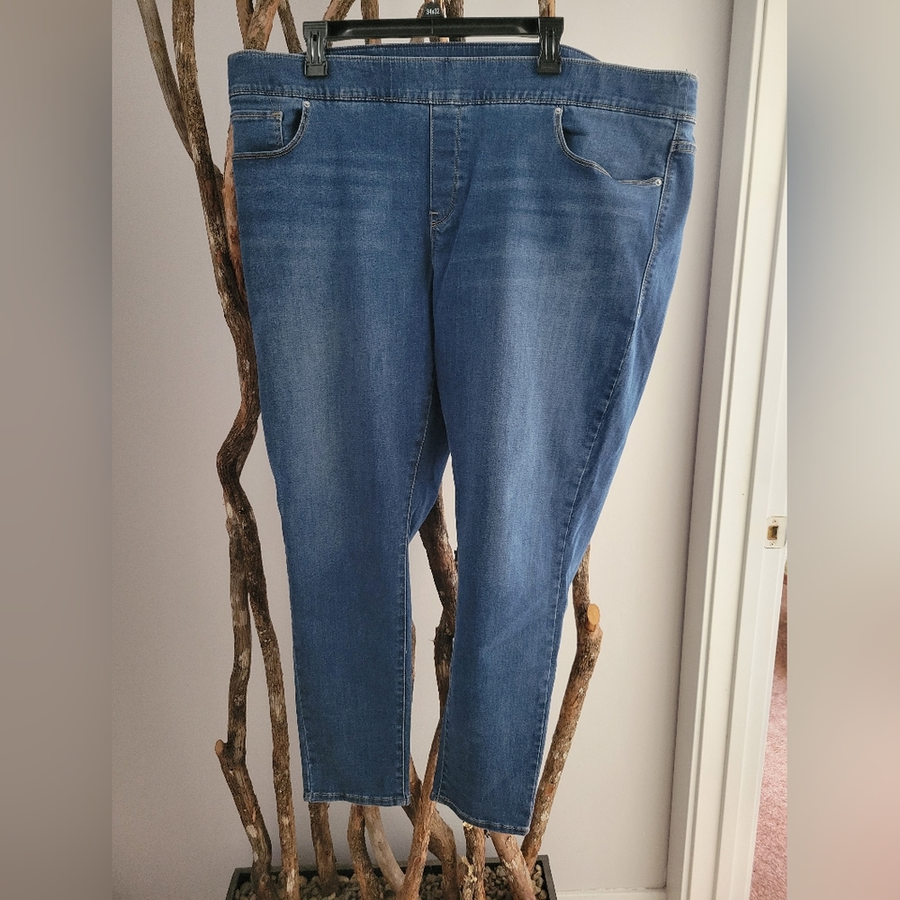 Levi stretch elastic waist jeans